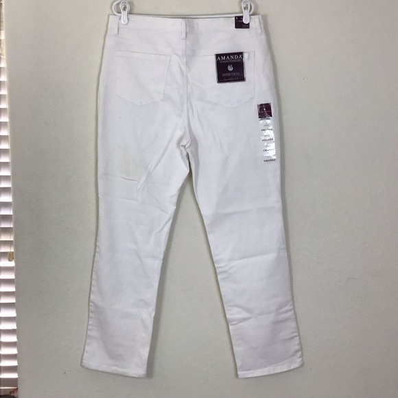NWT Gloria Vanderbilt Amanda High Rise Tapered Jeans White Size 16 - Picture 3 of 11